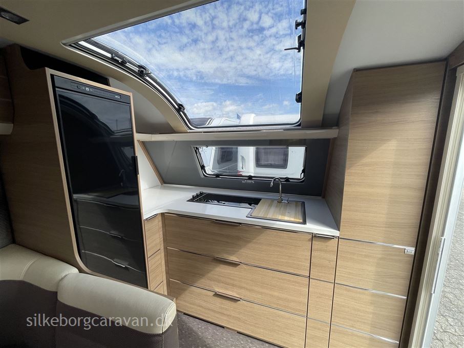 Adria Adora 613 HT